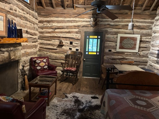 Bedroom in Log Cabin 