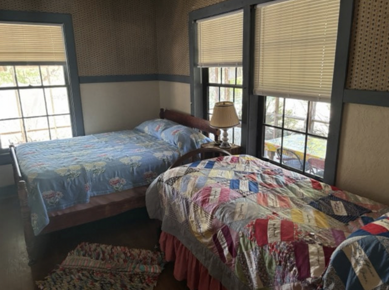 Bedroom in Ragsadle House