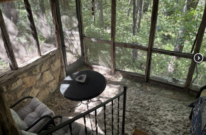 Screen Porch in Log Cabin